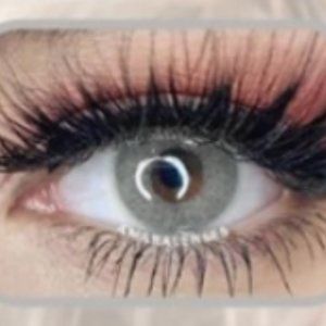 Stunning eye cosmetic colors